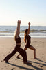 Waarom beweging het beste medicijn is voor je brein (en hoe yoga helpt bij preventie)