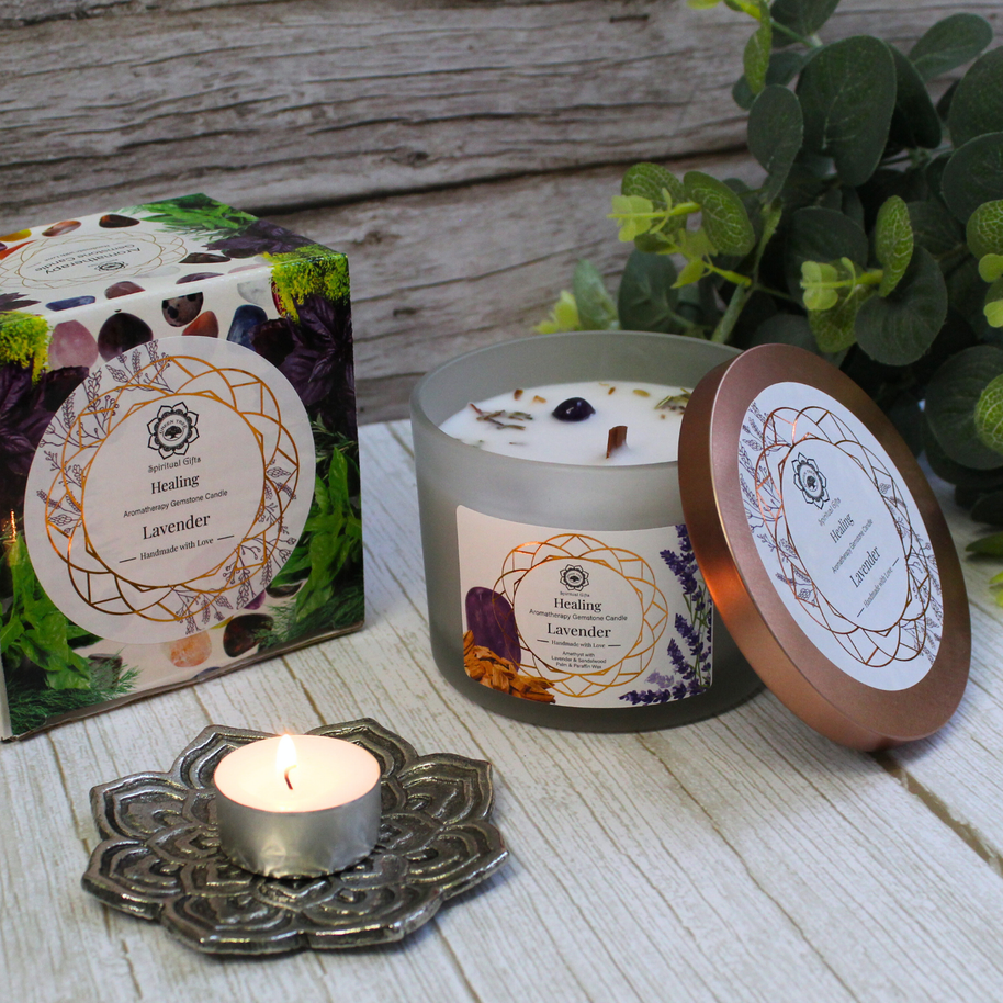 Helende lavendel geurkaars met edelstenen van Green Tree voor ontspanning
