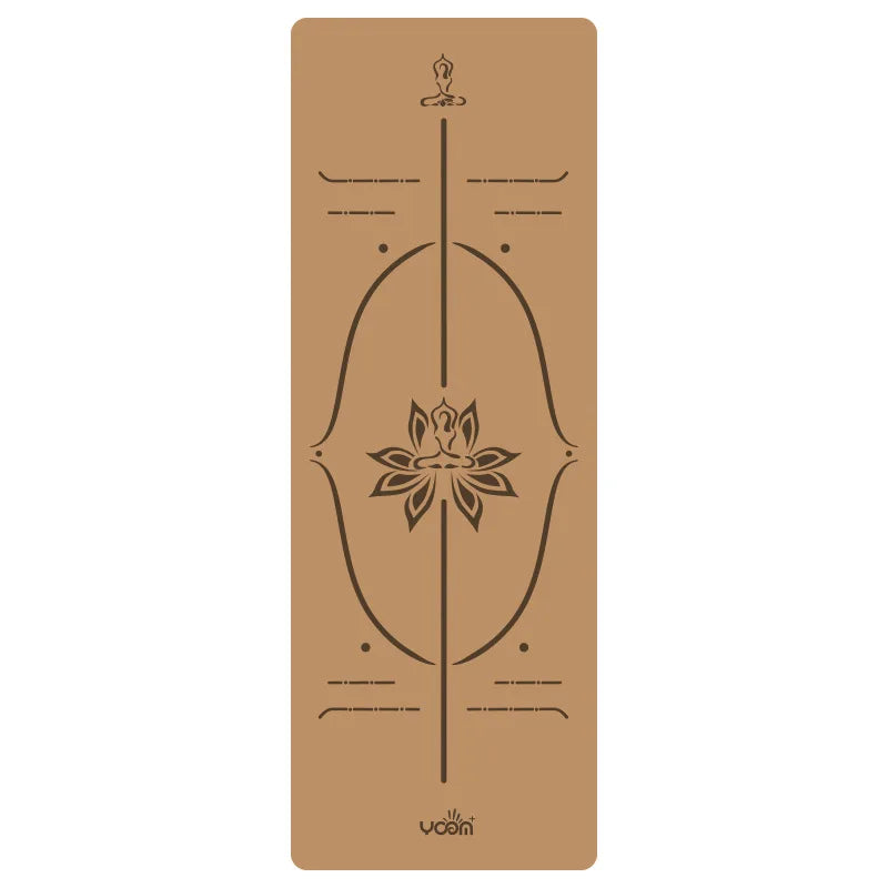 Kurken yogamat met centerlijn voor bewuste houding yoga met lotusbloem