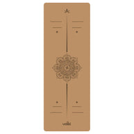 Kurken yogamat met centerlijn voor bewuste houding yoga met mandala