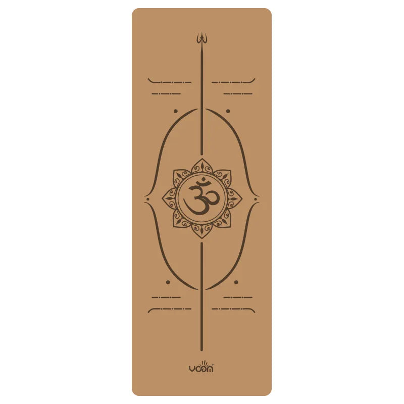 Kurken yogamat met centerlijn voor bewuste houding